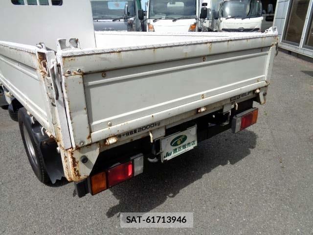 Isuzu ELF TRUCK 2008-03 7217952-19