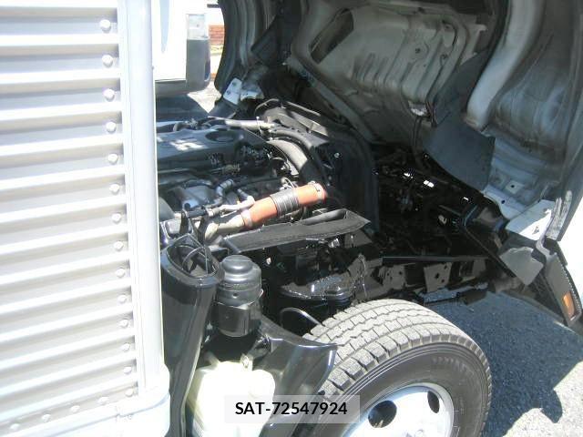 Isuzu ELF TRUCK 2013-09 7250678-19