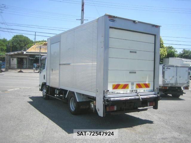 Isuzu ELF TRUCK 2013-09 7250678-3