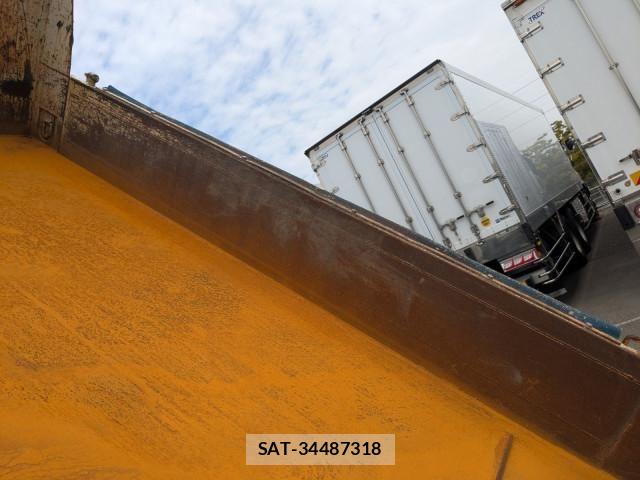 Isuzu ELF TRUCK 2017-02 7250657-9