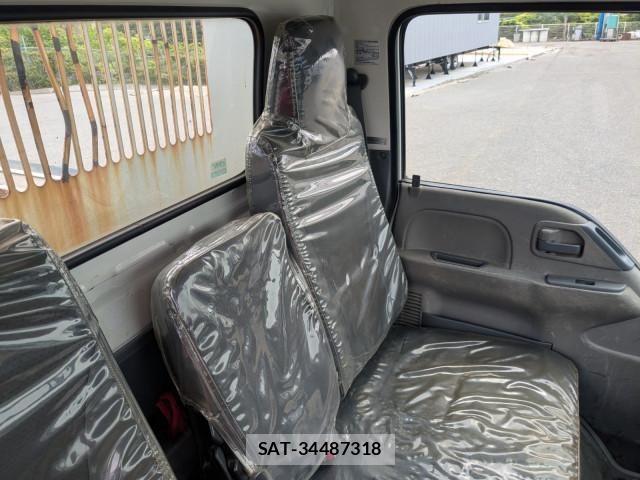 Isuzu ELF TRUCK 2017-02 7250657-15