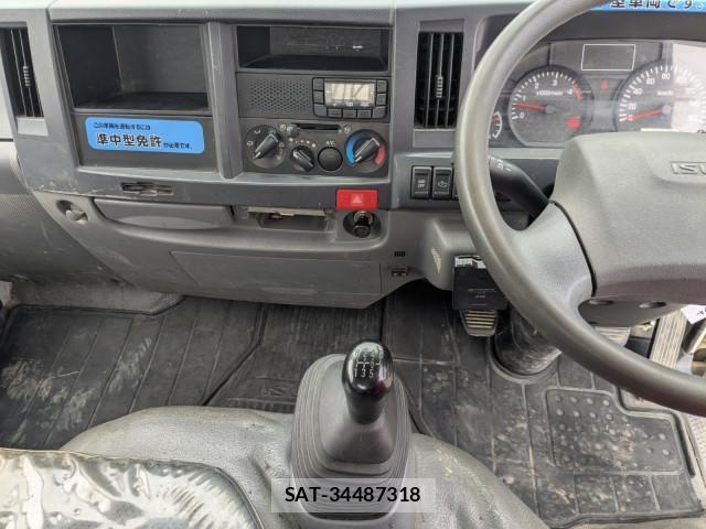 Isuzu ELF TRUCK 2017-02 7250657-16