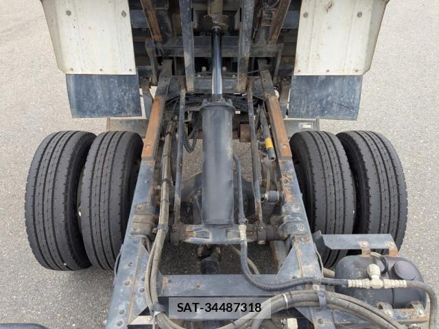 Isuzu ELF TRUCK 2017-02 7250657-21