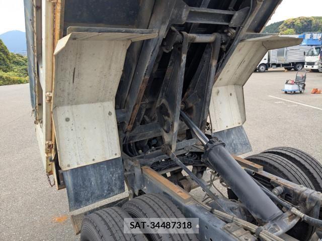 Isuzu ELF TRUCK 2017-02 7250657-27