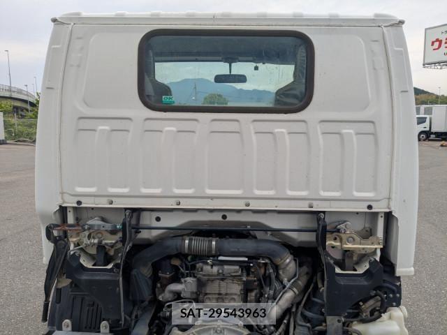 Isuzu ELF TRUCK 2017-02 7250654-15