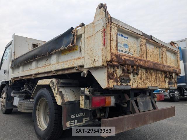 Isuzu ELF TRUCK 2017-02 7250654-5