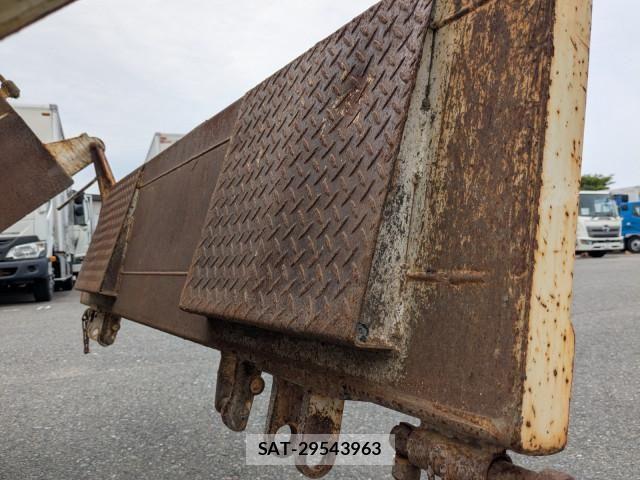 Isuzu ELF TRUCK 2017-02 7250654-8