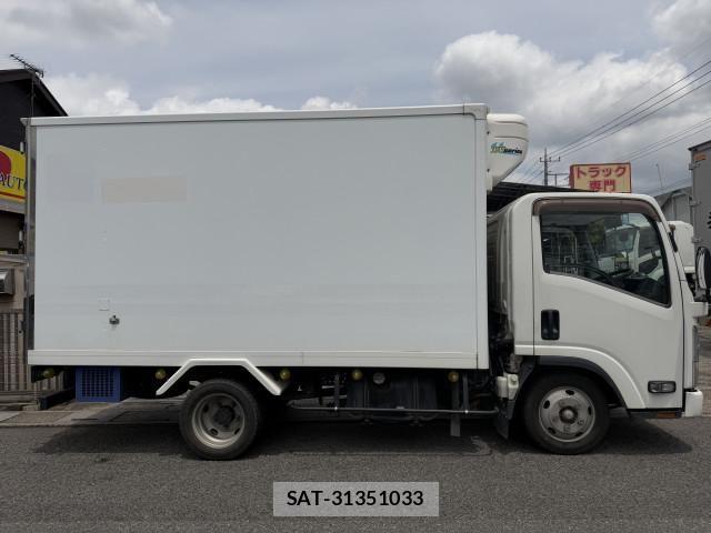 Isuzu ELF TRUCK 2017-08 7250672-1