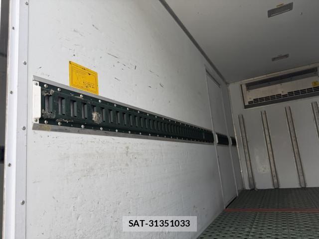 Isuzu ELF TRUCK 2017-08 7250672-6