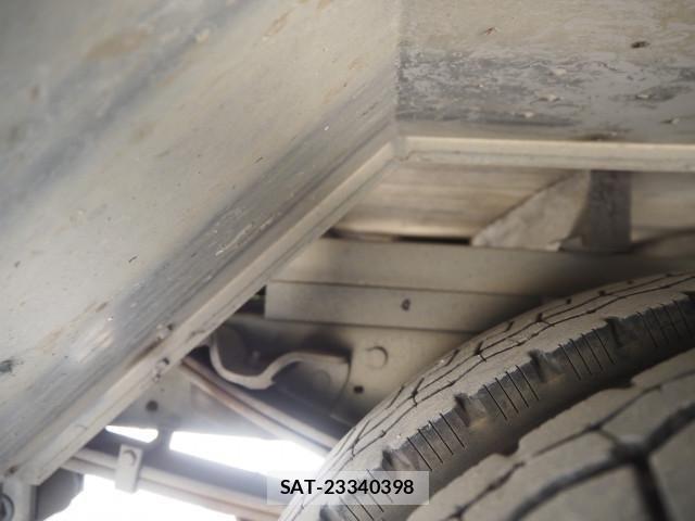Isuzu ELF TRUCK 2004-04 7250667-18