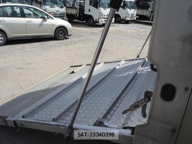 Isuzu ELF TRUCK 2004-04 7250667-20