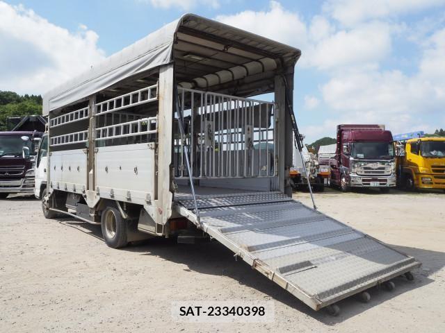 Isuzu ELF TRUCK 2004-04 7250667-2