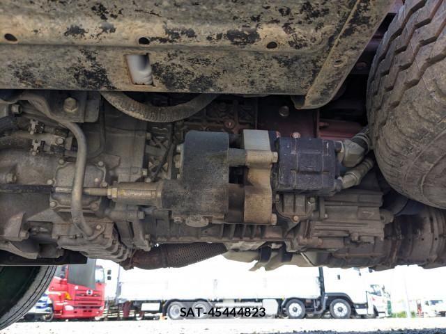 Isuzu ELF TRUCK 2017-03 7250651-15