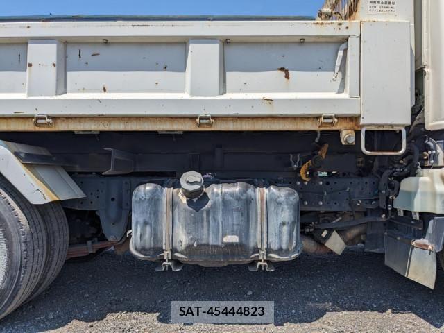 Isuzu ELF TRUCK 2017-03 7250651-19