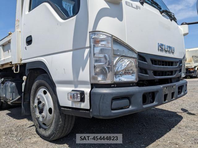 Isuzu ELF TRUCK 2017-03 7250651-25
