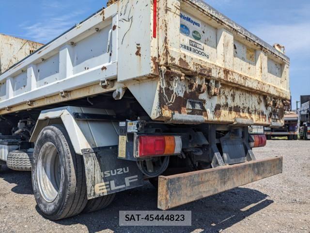 Isuzu ELF TRUCK 2017-03 7250651-6