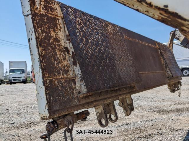 Isuzu ELF TRUCK 2017-03 7250651-8