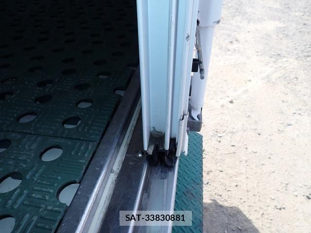 Isuzu ELF TRUCK 2018-03 7250671-10