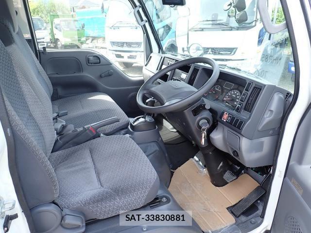 Isuzu ELF TRUCK 2018-03 7250671-11