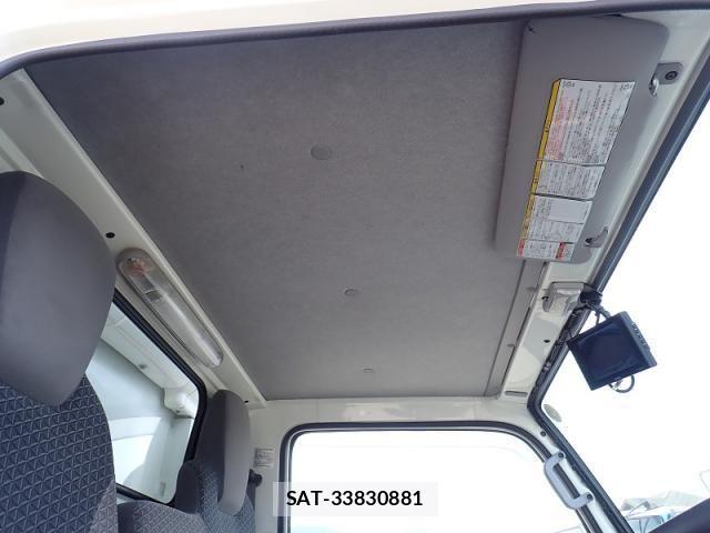 Isuzu ELF TRUCK 2018-03 7250671-12