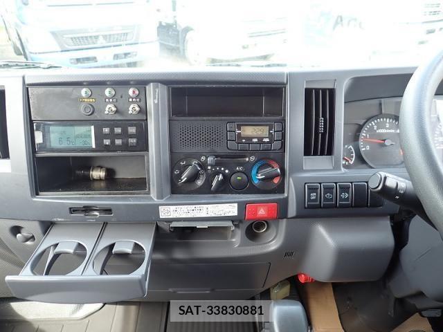 Isuzu ELF TRUCK 2018-03 7250671-16