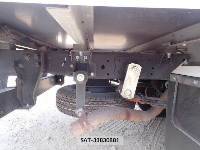 Isuzu ELF TRUCK 2018-03 7250671-21