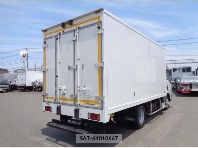 Isuzu ELF TRUCK 2021-02 7250669-2