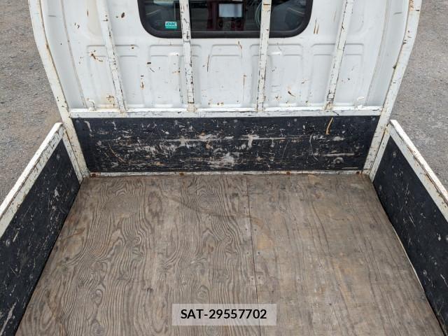 Isuzu ELF TRUCK 2018-03 7250692-11