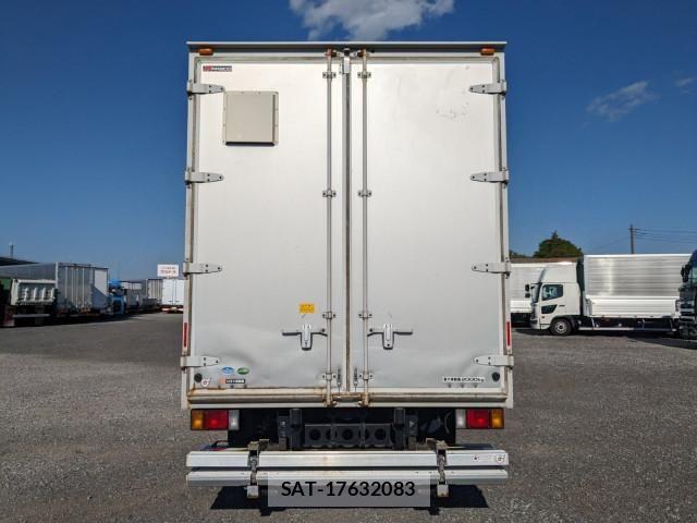 Isuzu ELF TRUCK 2018-11 7250656-4