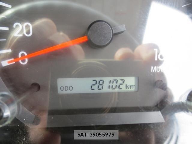 Isuzu ELF TRUCK 2023-04 7250646-16