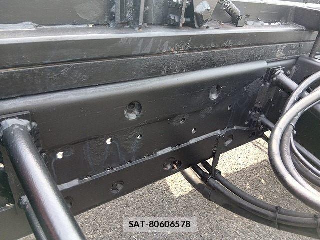 Isuzu ELF TRUCK 2006-04 7250641-21