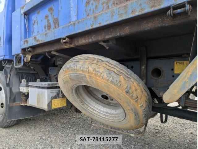 Isuzu ELF TRUCK 2013-11 7250688-16
