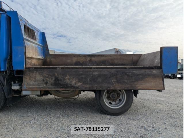 Isuzu ELF TRUCK 2013-11 7250688-18