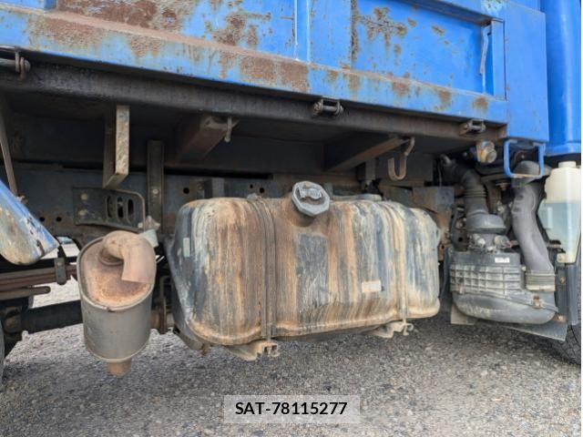 Isuzu ELF TRUCK 2013-11 7250688-20