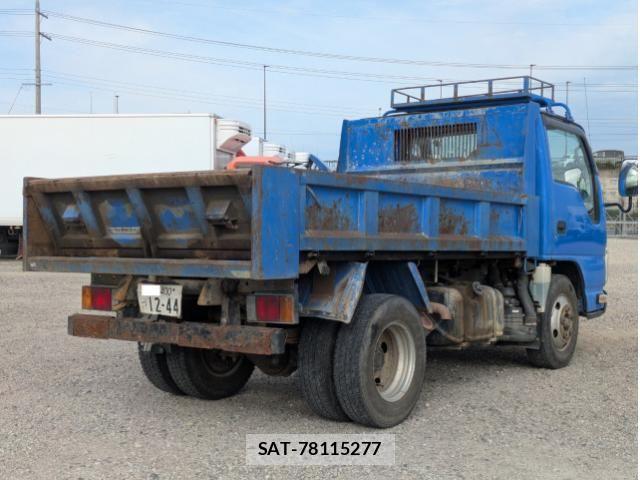 Isuzu ELF TRUCK 2013-11 7250688-3