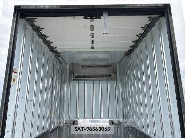 Isuzu ELF TRUCK 2019-10 7250673-10