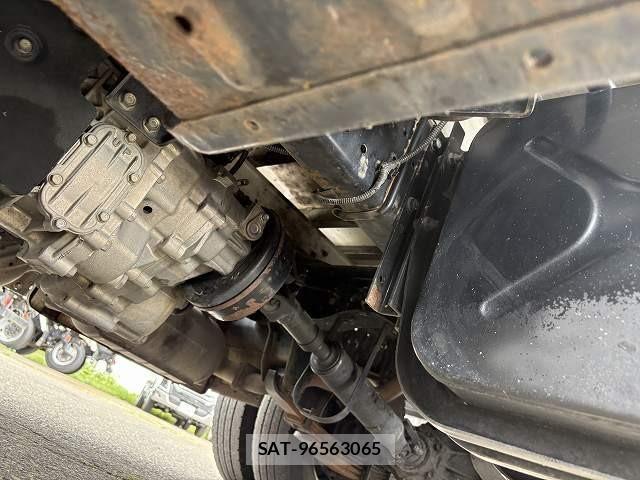 Isuzu ELF TRUCK 2019-10 7250673-26
