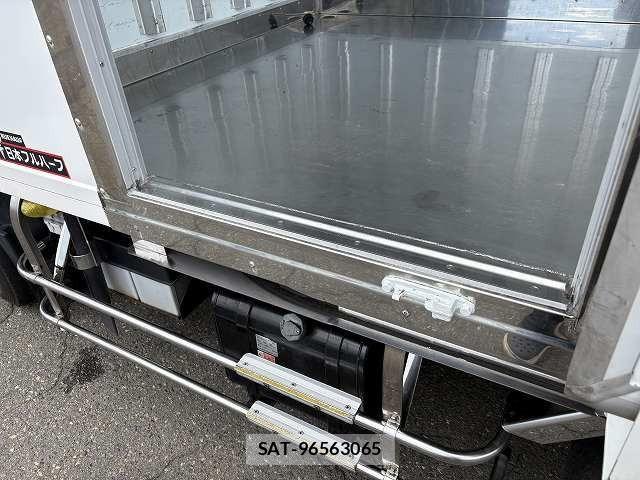 Isuzu ELF TRUCK 2019-10 7250673-7