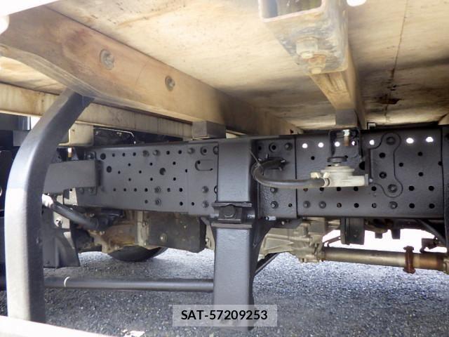 Isuzu ELF TRUCK 2021-02 7250648-22