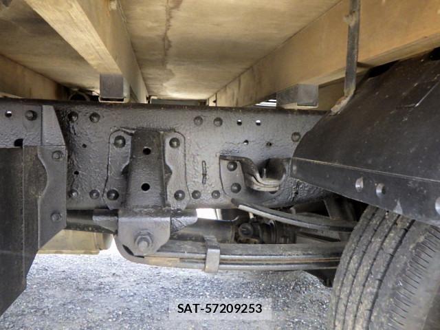 Isuzu ELF TRUCK 2021-02 7250648-24