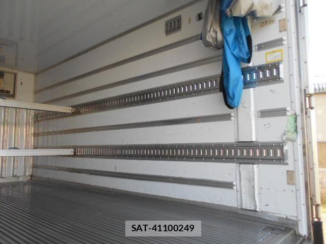 Isuzu ELF TRUCK 2019-06 7250675-9