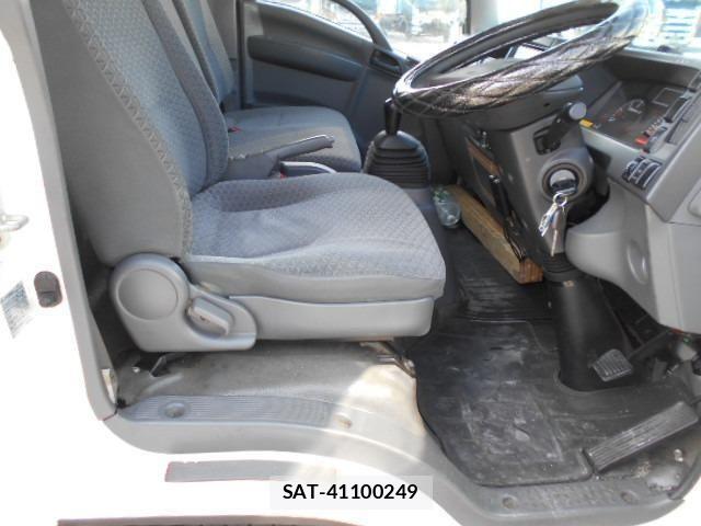 Isuzu ELF TRUCK 2019-06 7250675-21