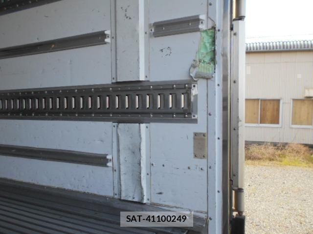 Isuzu ELF TRUCK 2019-06 7250675-27