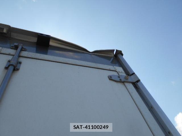 Isuzu ELF TRUCK 2019-06 7250675-29