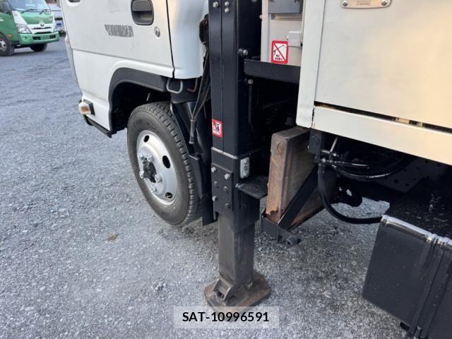 Isuzu ELF TRUCK 2016-12 7250670-20