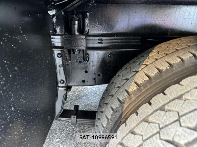 Isuzu ELF TRUCK 2016-12 7250670-24