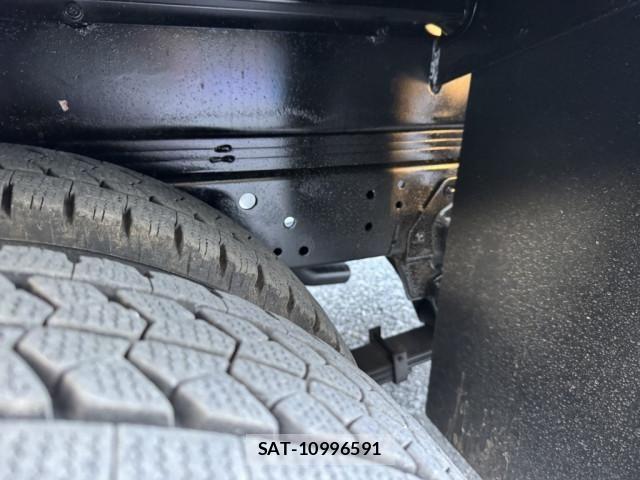 Isuzu ELF TRUCK 2016-12 7250670-25