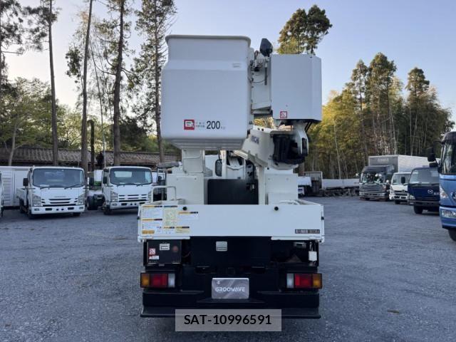 Isuzu ELF TRUCK 2016-12 7250670-6