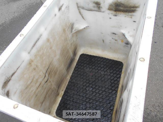 Isuzu ELF TRUCK 2017-06 7250168-9