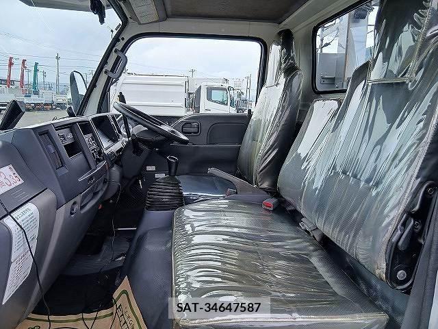 Isuzu ELF TRUCK 2017-06 7250168-14